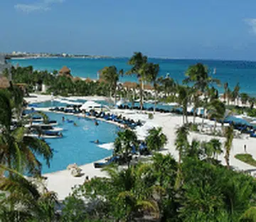 beach resort thumb.png
