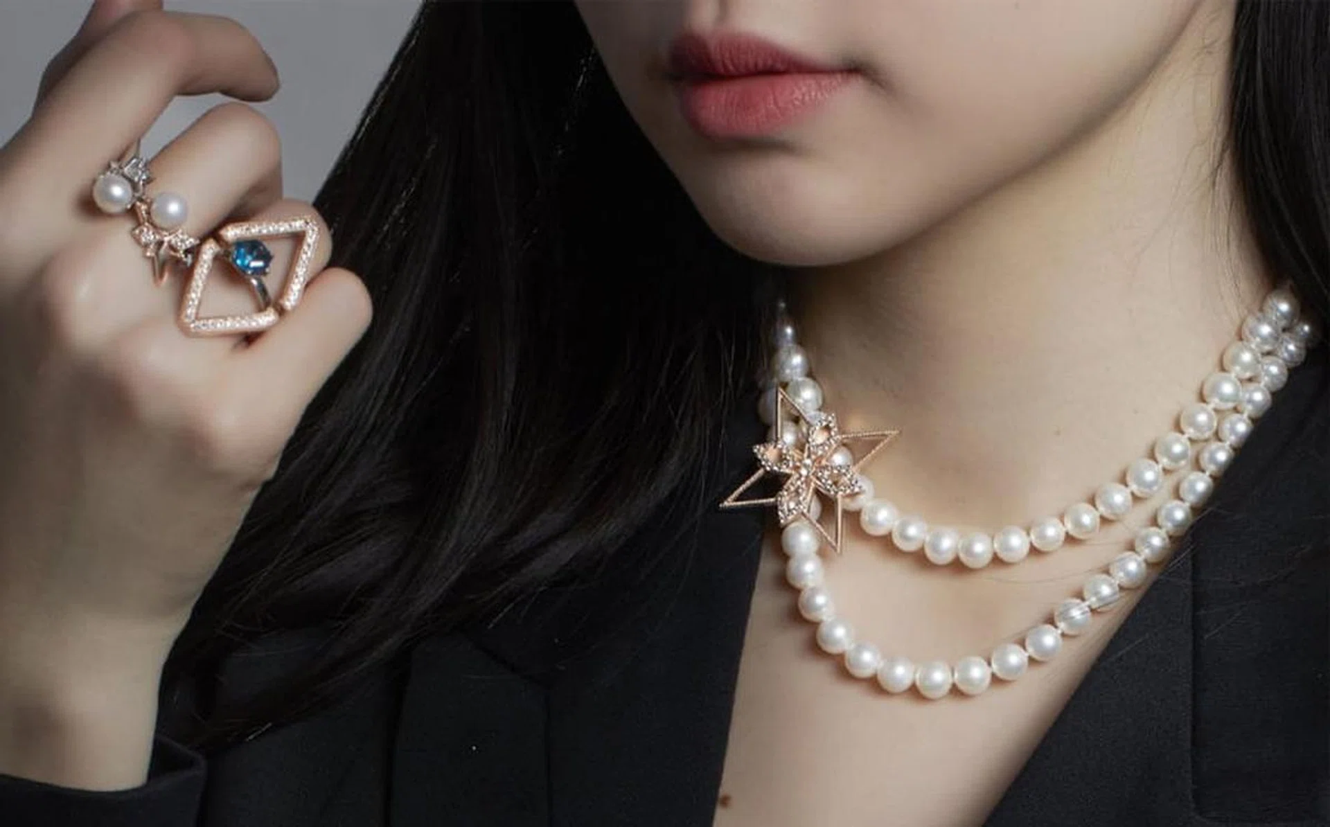 carrie k pearls modern