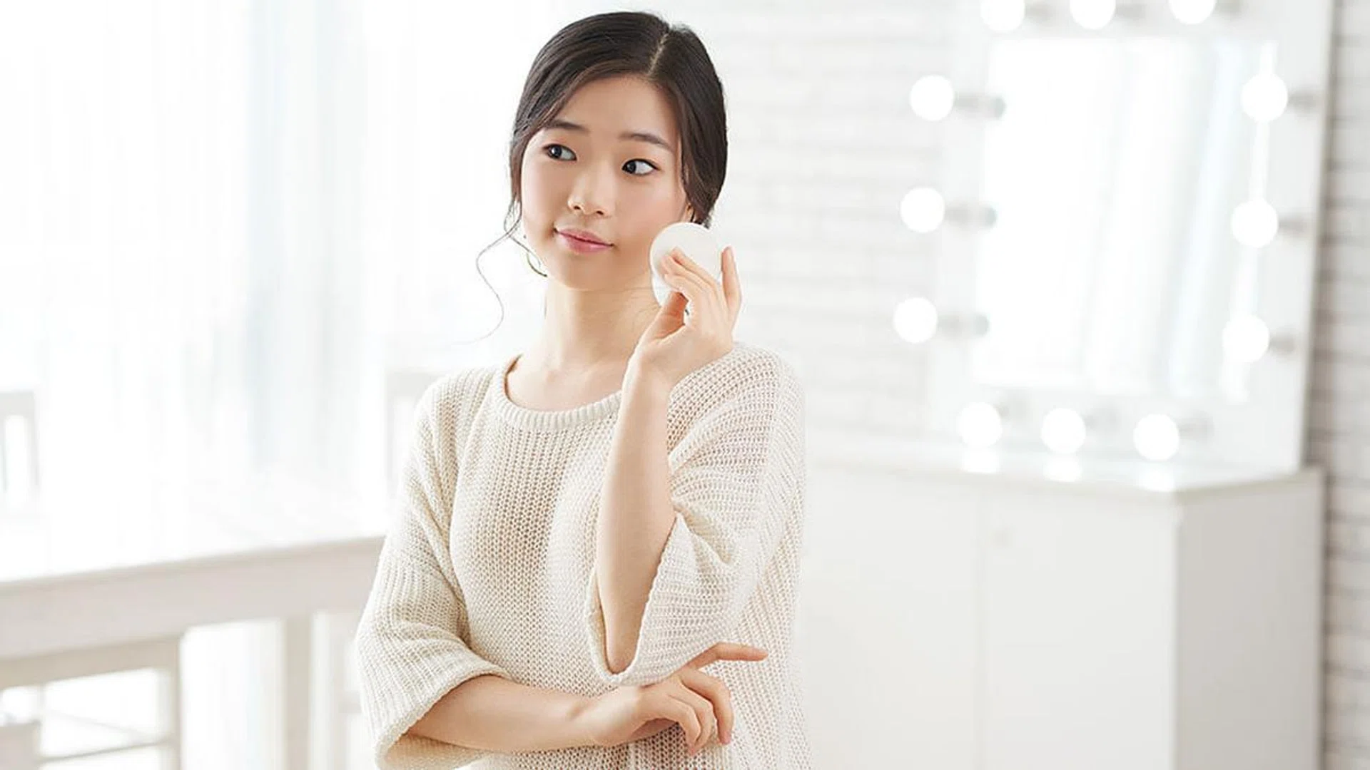 Experts debunk a few popular skincare myths