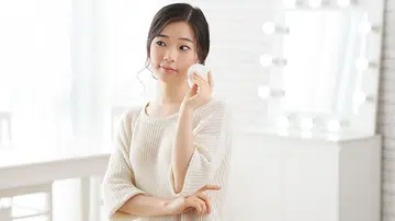 Experts debunk a few popular skincare myths