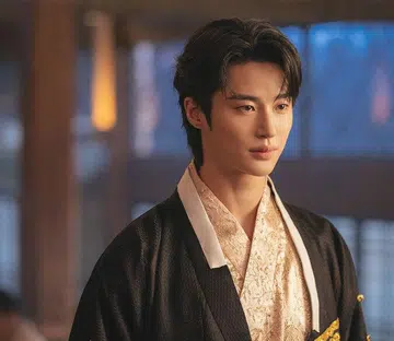 Perfect crown’s byeon woo seok