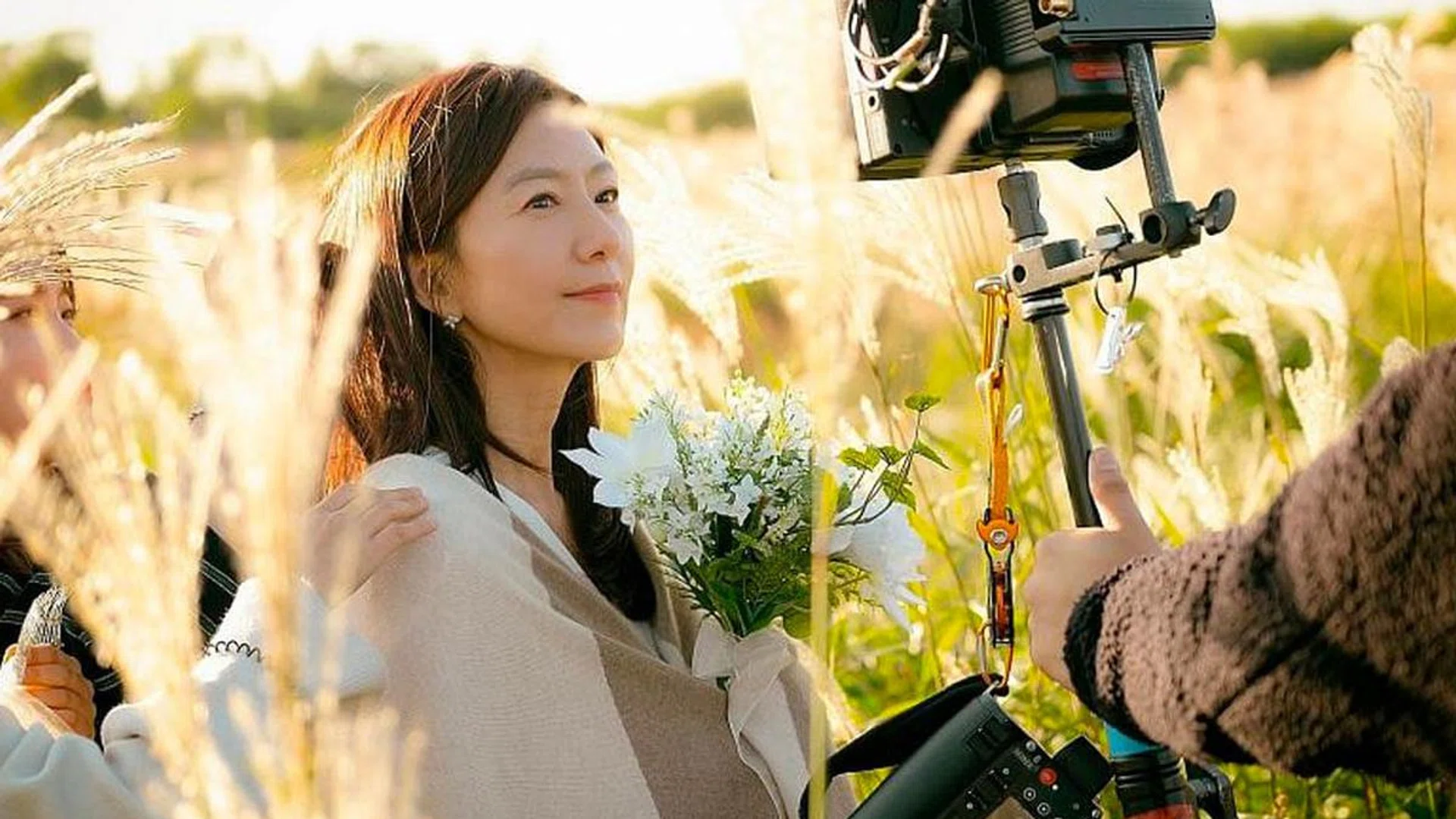 Kim Hee-ae wins hearts in S. Korea and abroad
