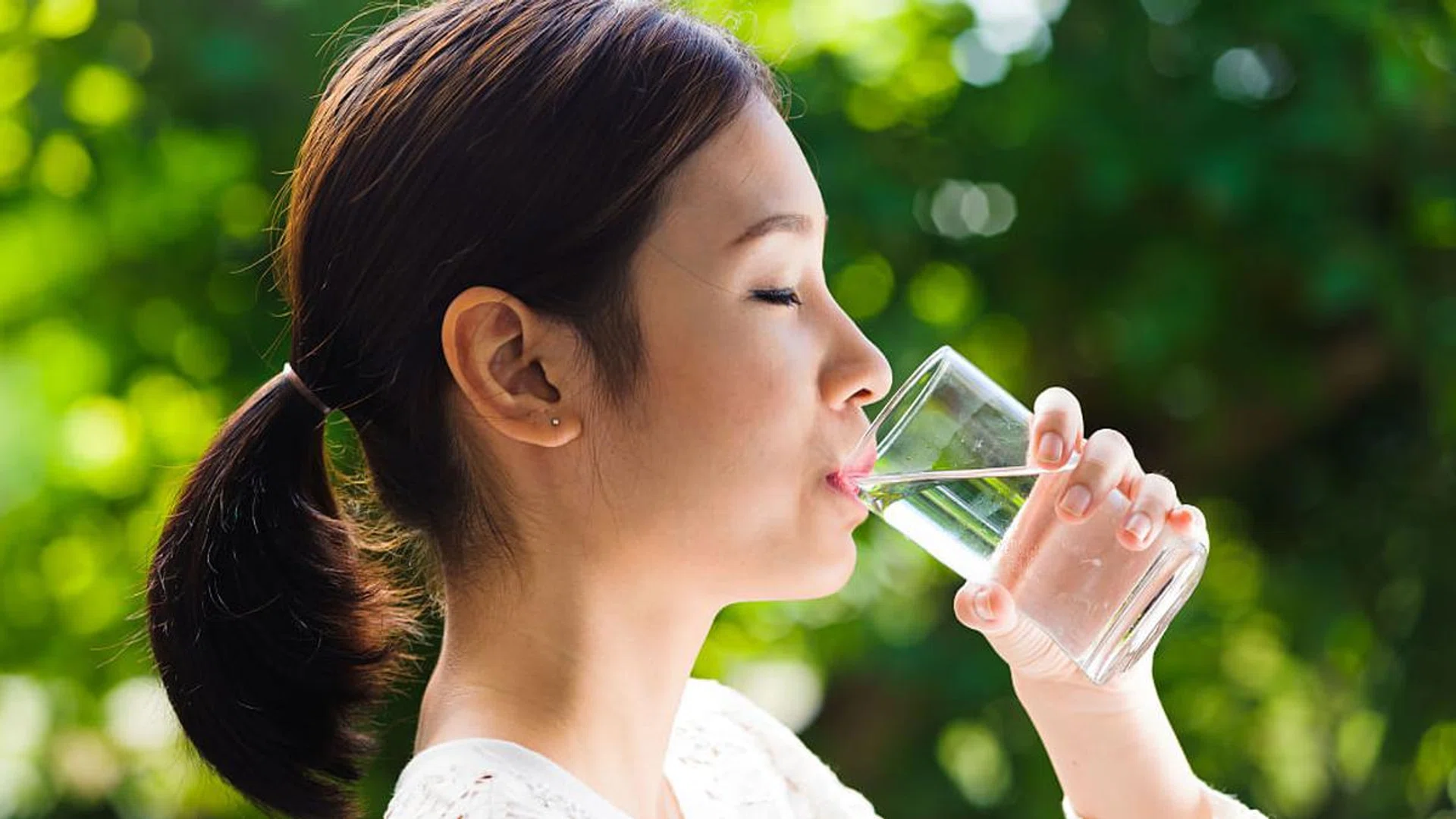 drink water