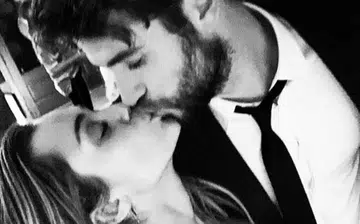 miley_cyrus_liam_hemsworth_wedding