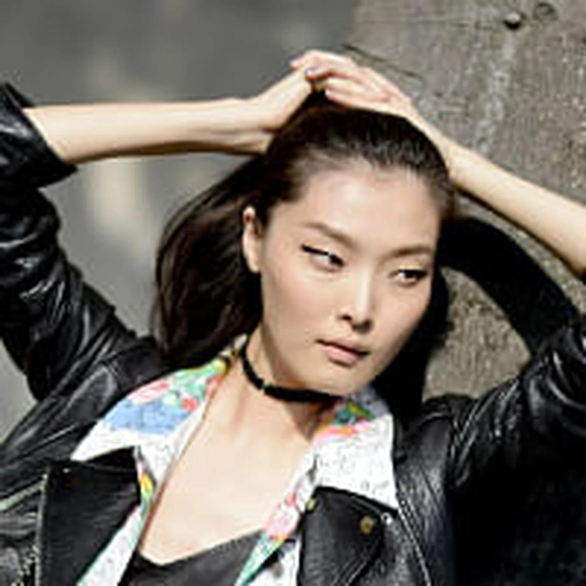 5 best hairstyles for hot Singapore weather in 5 minutes or less thumb