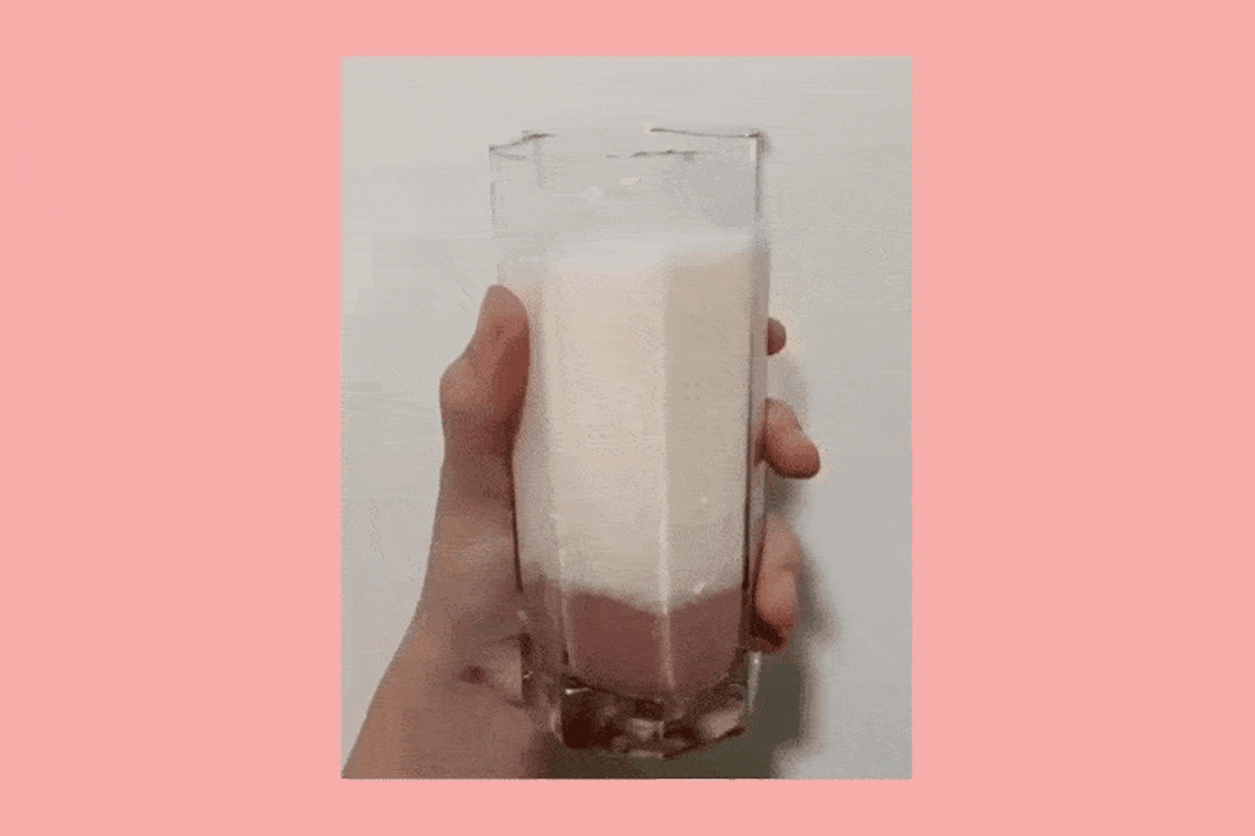 Tried Dalgona Coffee? Why not try Strawberry Dalgona Her World