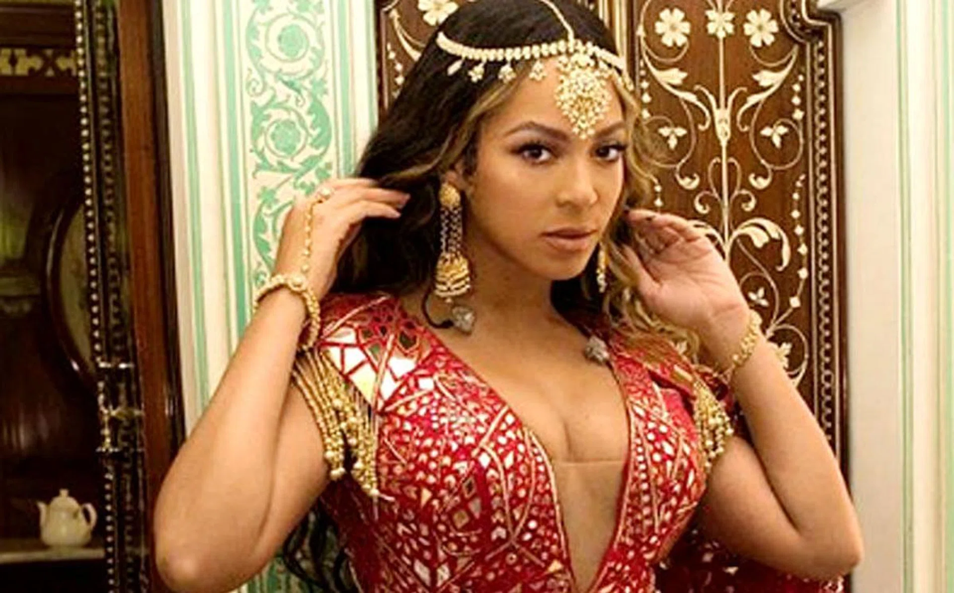 beyonce_performs_indian_wedding