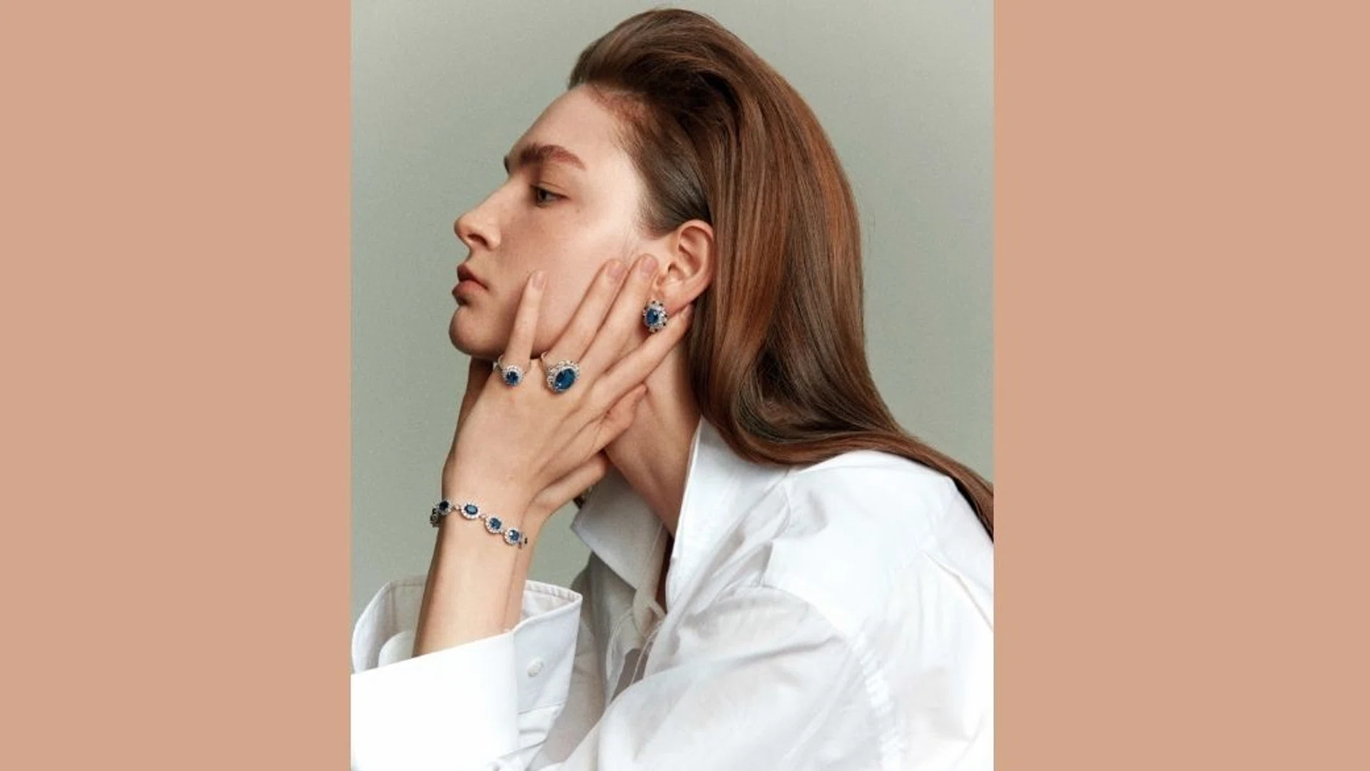 PHOTOGRAPHY: JOEL LOW, ASSISTED BY: EDDIE TEO. STYLING: DARYLL ALEXIUS YEO, ASSISTED BY: HELAINE ERCIA. MAKEUP & HAIR: ALISON TAY USING DIOR BEAUTY & GOLDWELL. MODEL: IRA/MANNEQUIN.