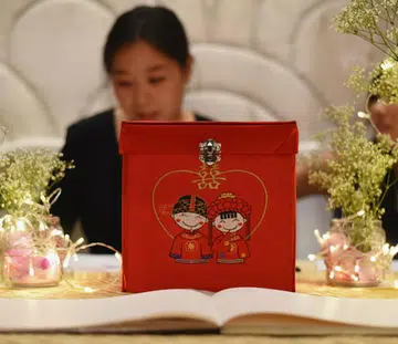 wedding_ang_bao_helpers_r