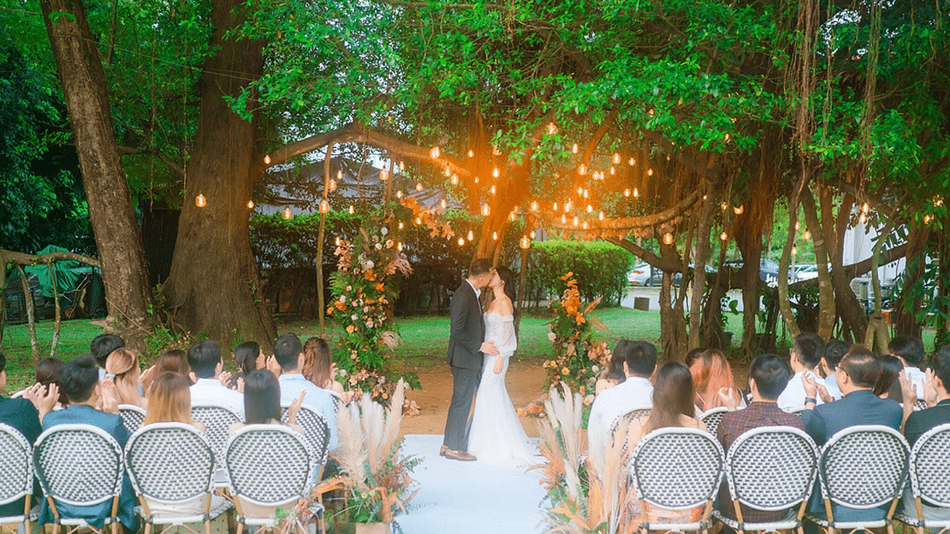 microwedding intimate small cosy