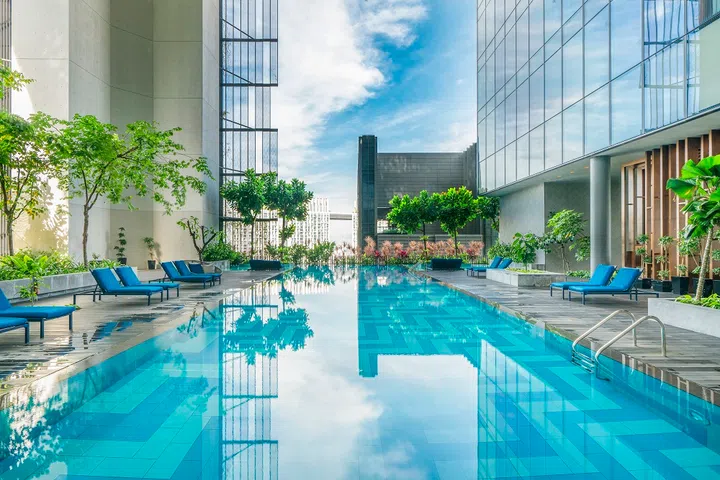 Pilates, breakfast bowls and rooftop pools: Where to go for a serene ...