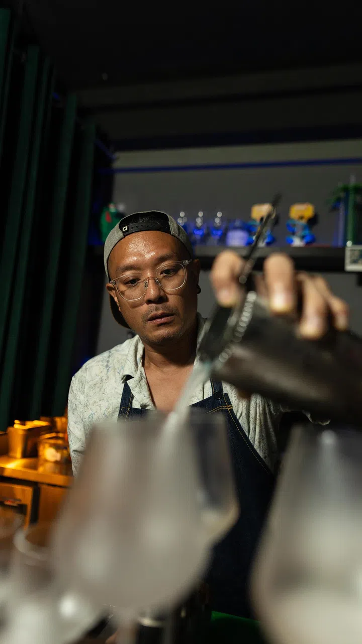 kxnightlife - Nightlife veteran Naz Arjuna says Singapore's late-night culture and the city centre's spontaneous revelry is at risk of dying out. Credit: Mad & Midas