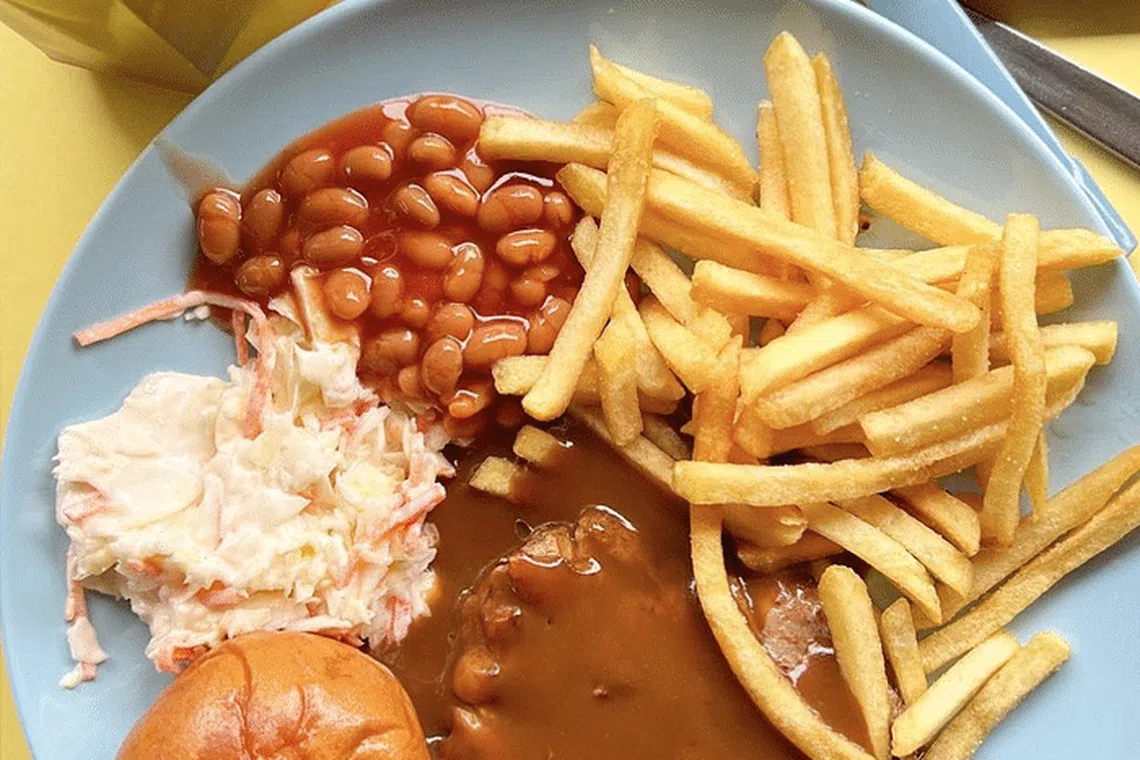 10 Of The Best Hawker Stalls At Circuit Road Hawker Centre | Her World ...