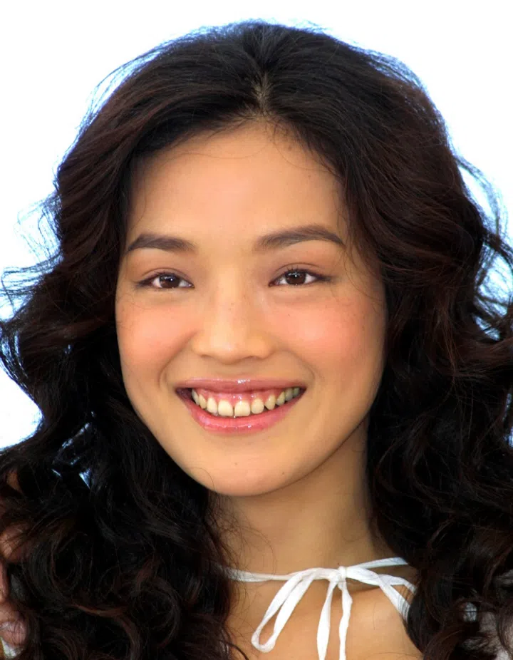 The 90s fine look: Effortless beauty comeback | Her World Singapore