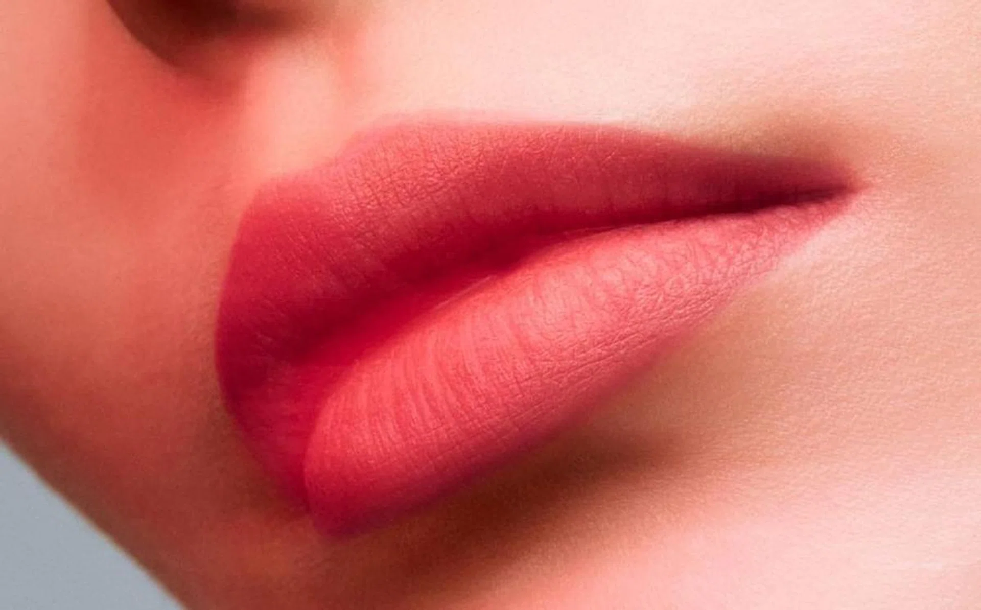 tfb_satin_matte_extensions_social_apac_model_1200x900_logo_1