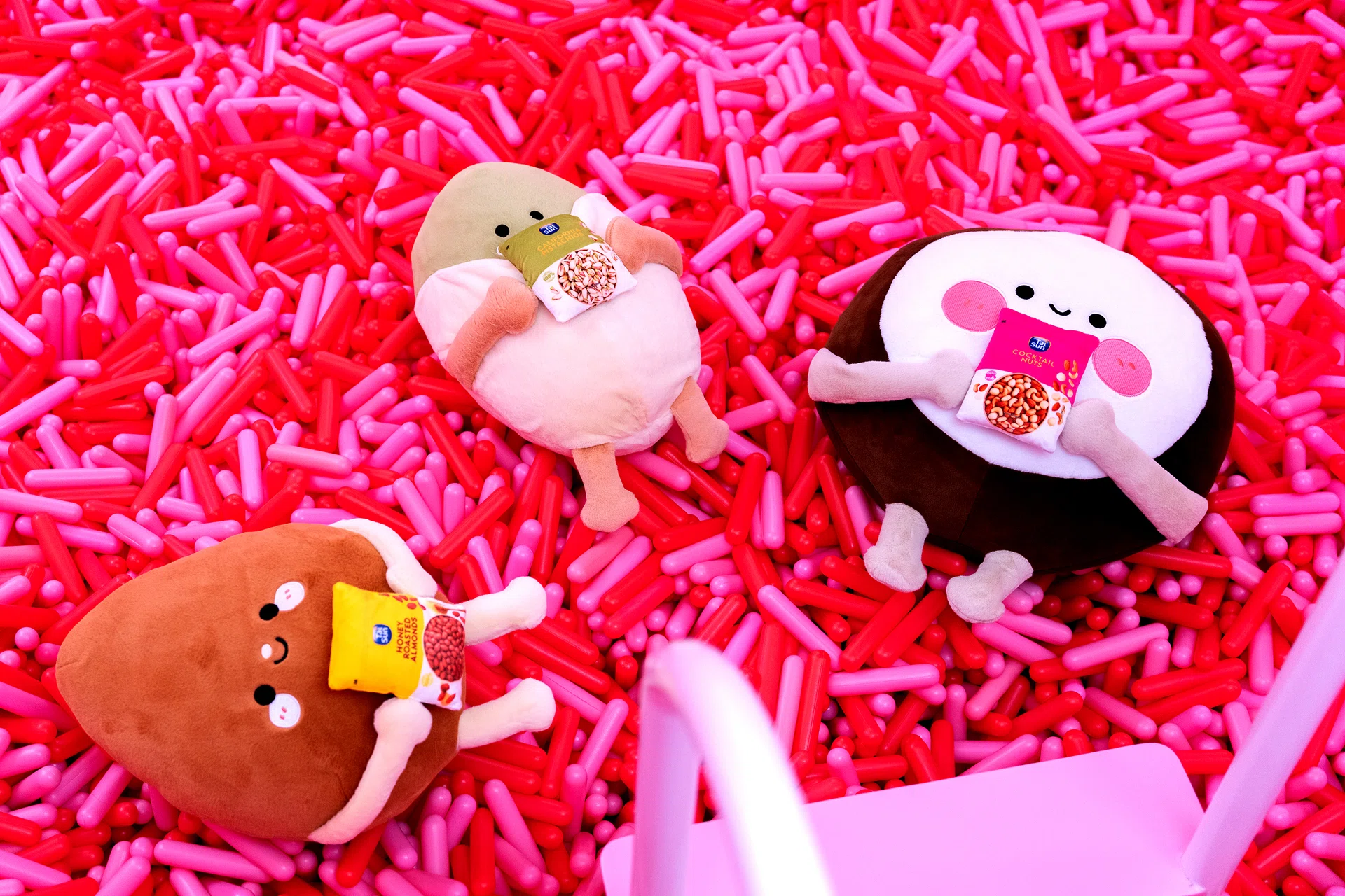 singapore snack plush toys