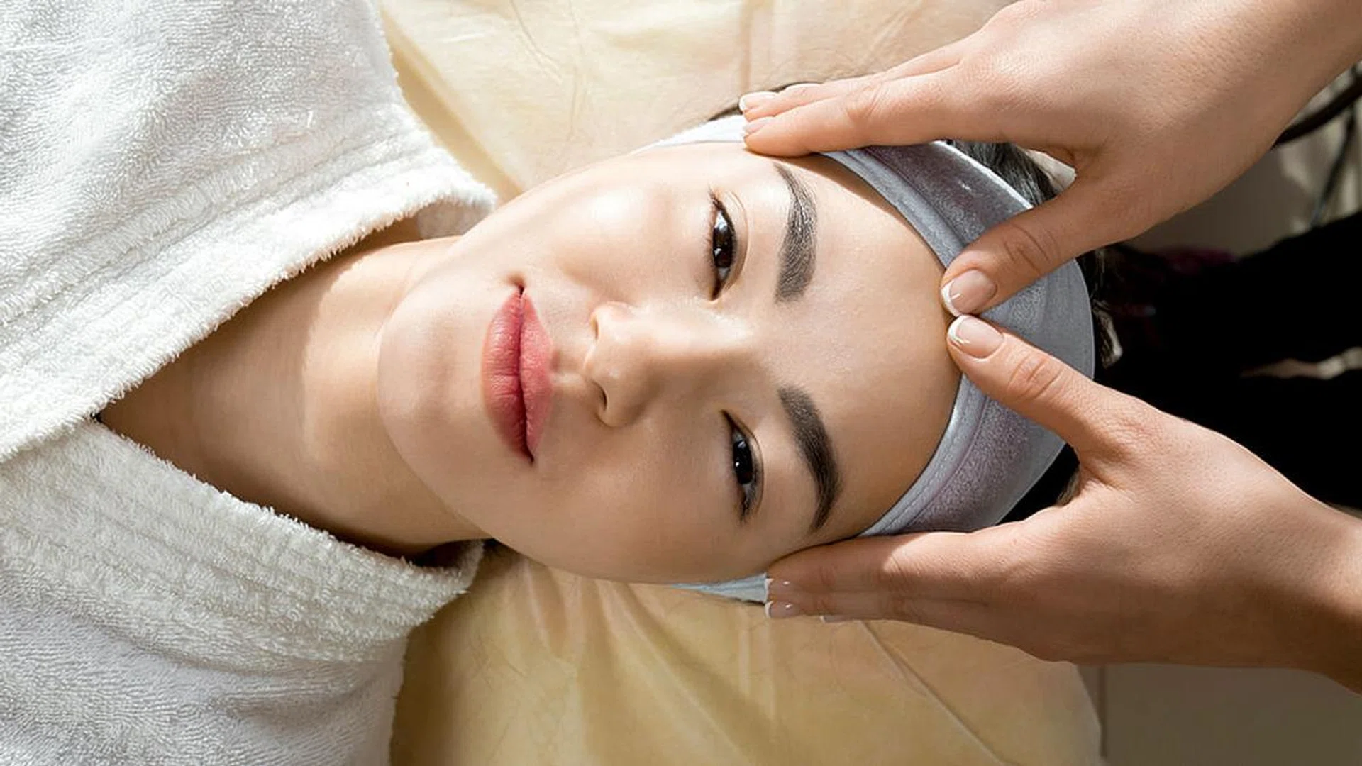 deep-cleansing-facial-treatments-singapore
