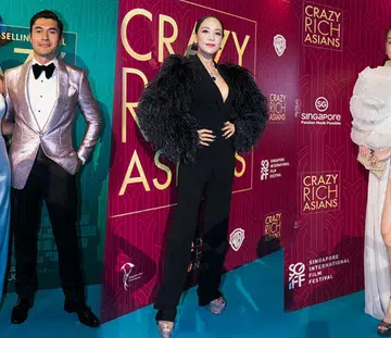 Crazy Rich Asians Red Carpet 