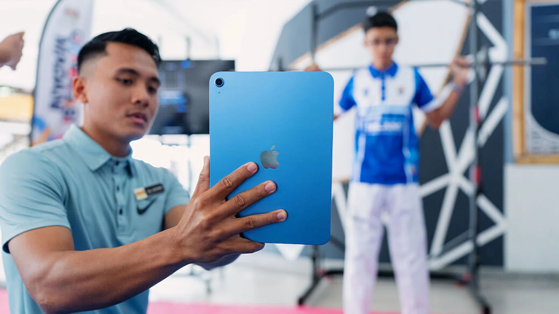 apple in the classroom