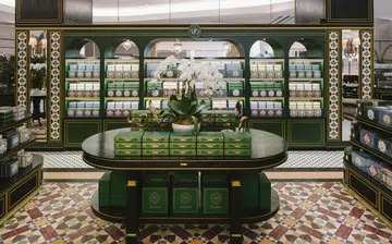 violet_oon_ion_orchard_retail_rc