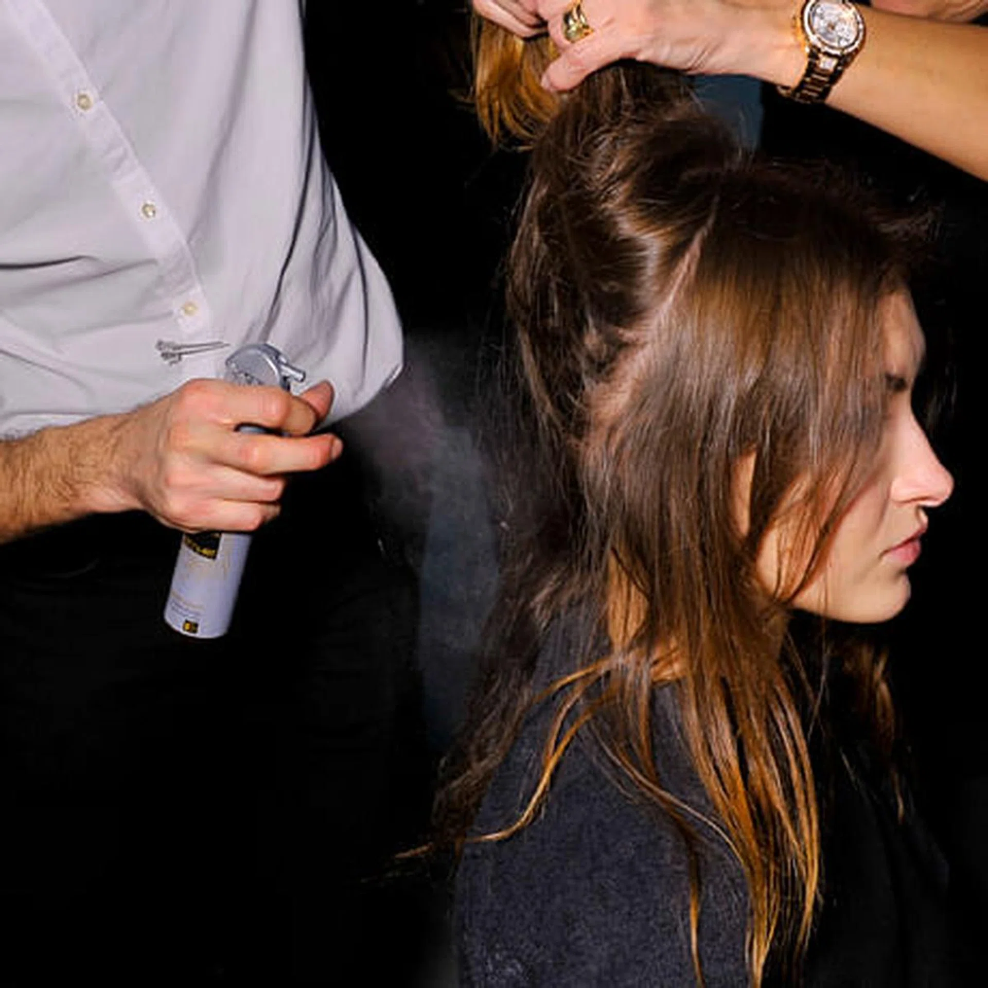 alternative uses dry shampoo hair spray texturising spray - thumb