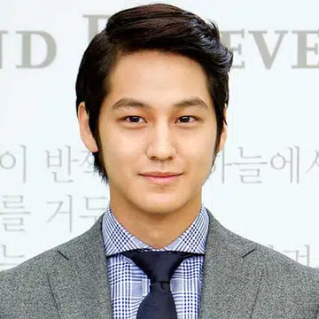 kim-bum-wedding_thumb