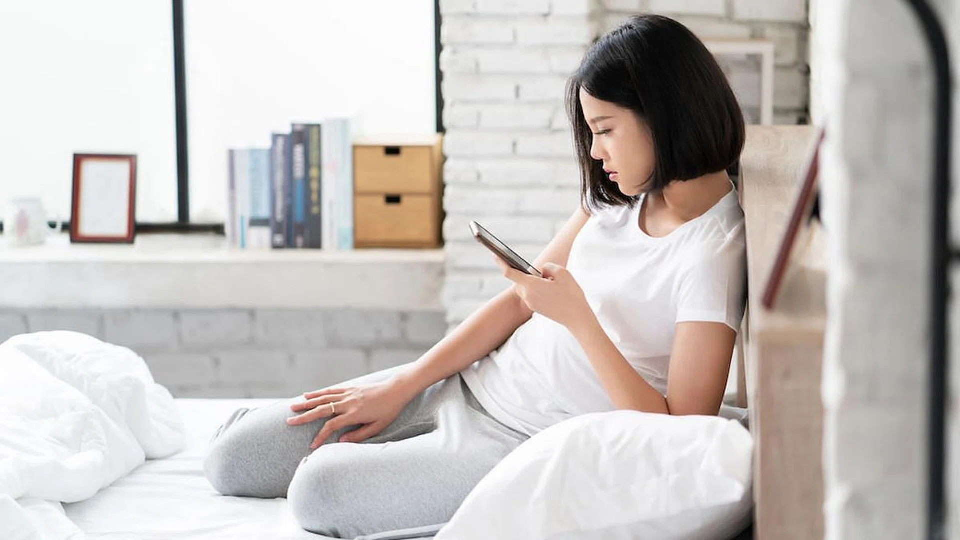 Blue-Light-Beauty-Products