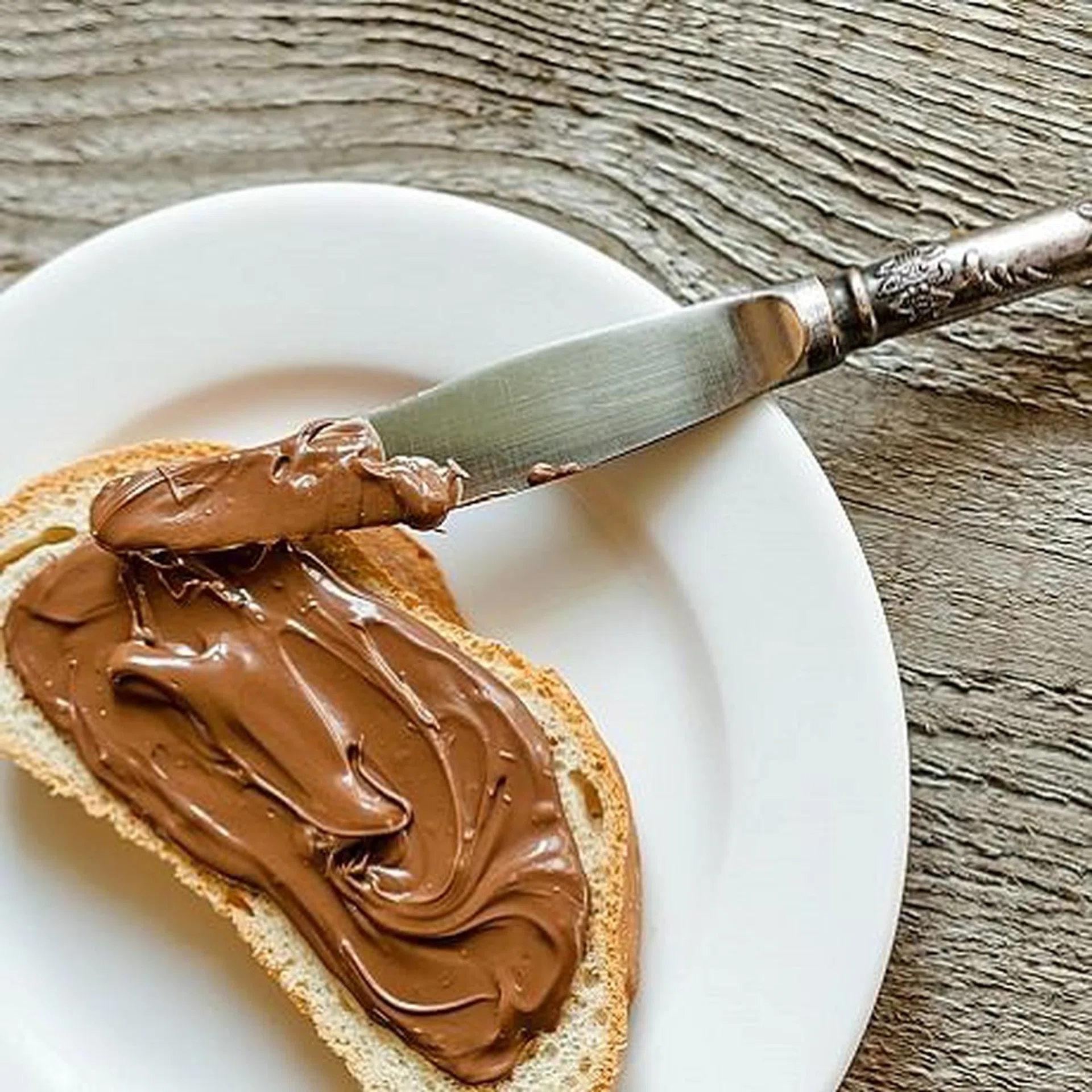 Matcha milk spread and 9 other alternative bread spreads and jams to have at breakfast
