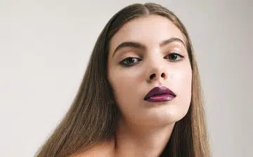 lip-finishes-lipsticks-update-look-estee-lauder-dior-chanel
