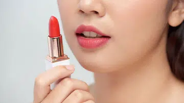 lipstick kiss proof