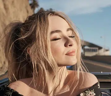 sabrina_carpenter_edit