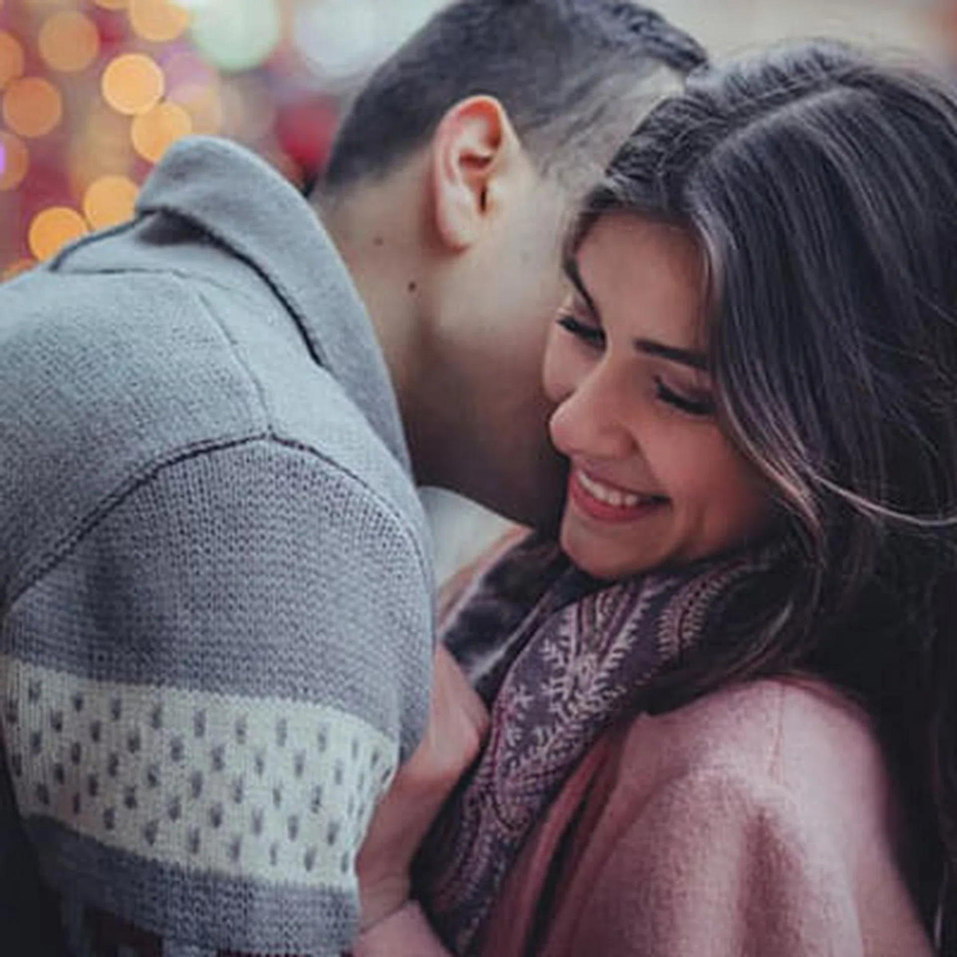Fall in love again! 8 ways to keep your marriage alive thumbnail