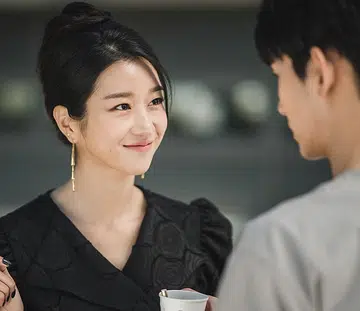 its-okay-to-not-be-okay-fashion-netflix