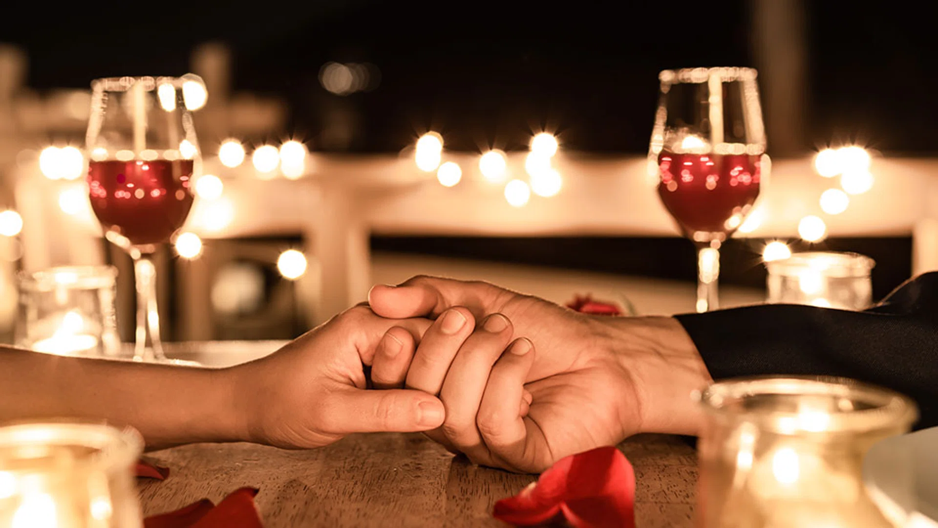 holding hands wine date | glenn ong dating 