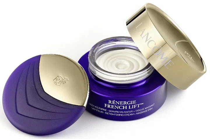 Celebs with the smallest faces  how to get their look! Renergie French Lift.png