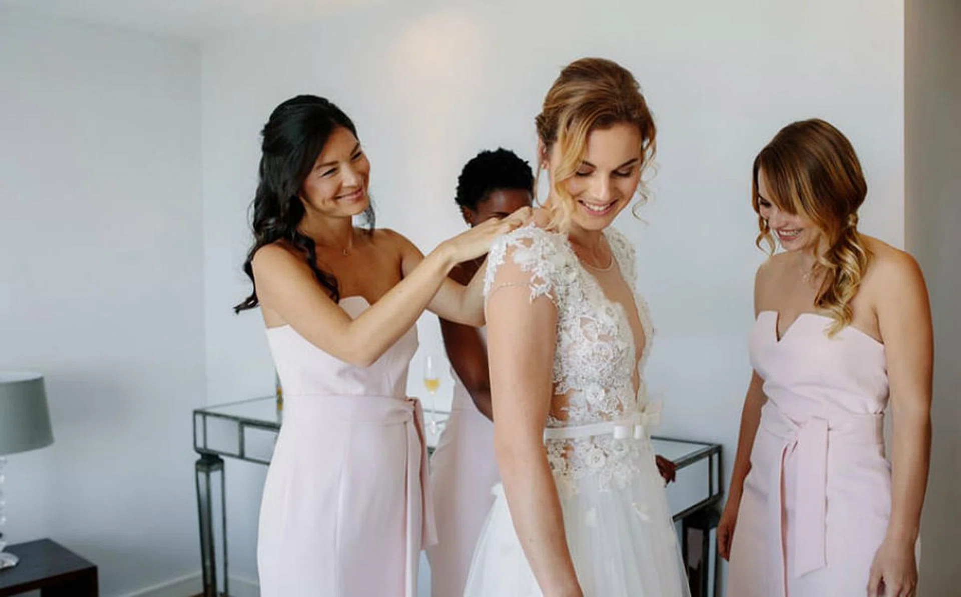 bridesmaids_r