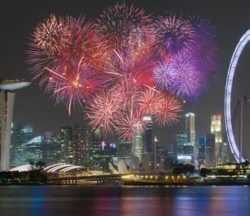 fireworks singapore skyline 