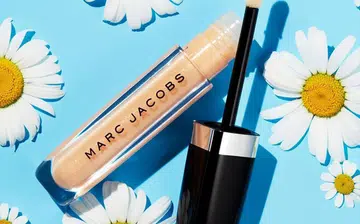 marc jacobs lip gloss daisy