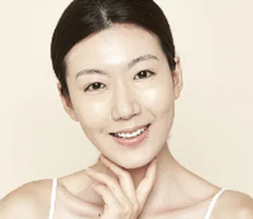 T Multi-tasking sunscreens anti pollution makeup base dark spot correctors.png