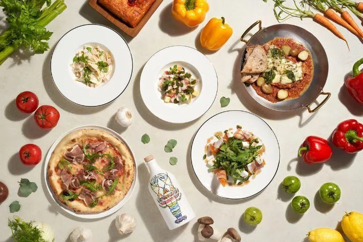 rws-dining-feature-italian-restaurant-laurus-table