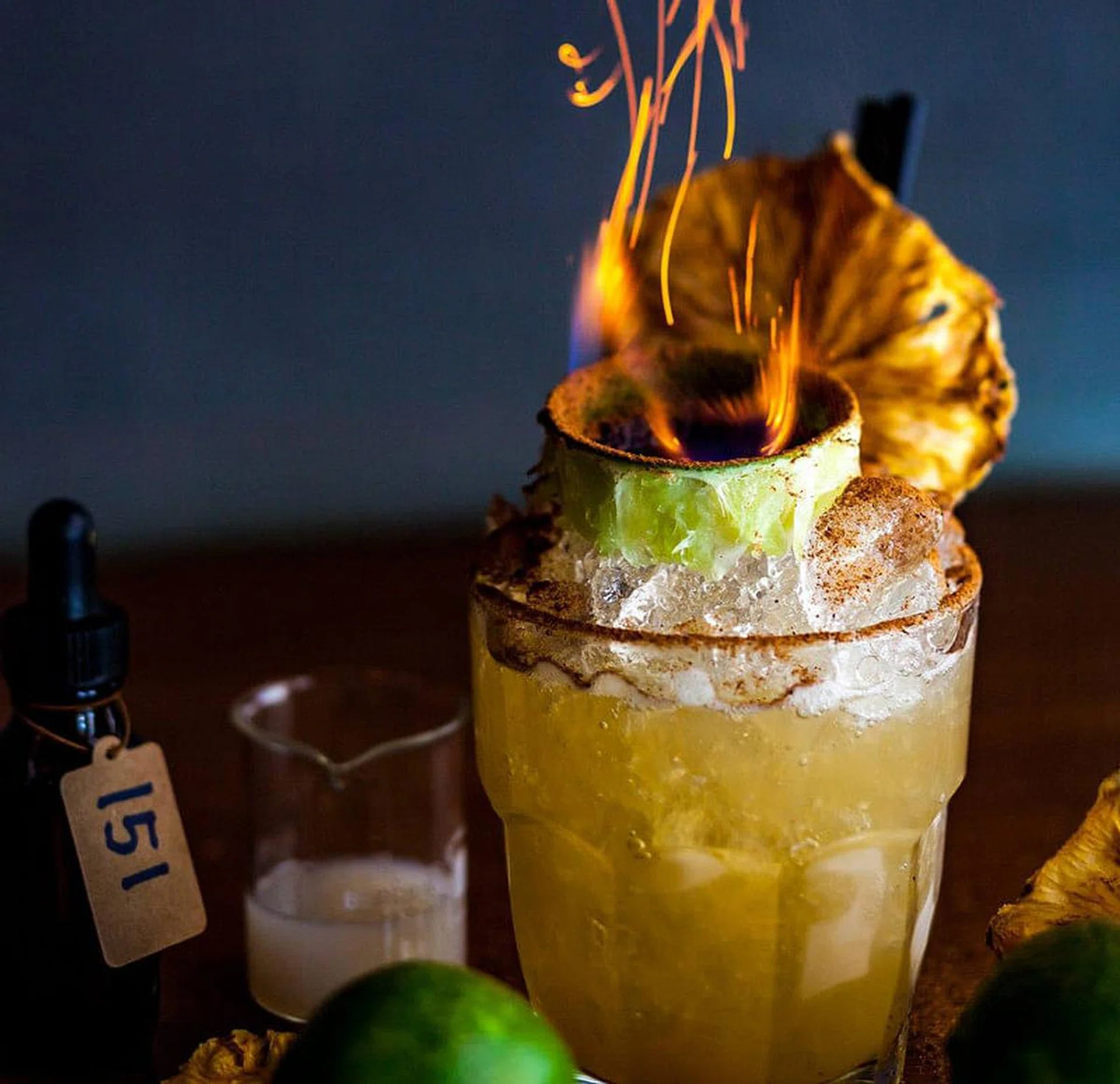 Need a drink? Here are the top 6 boozy things to do this weekend - Her ...