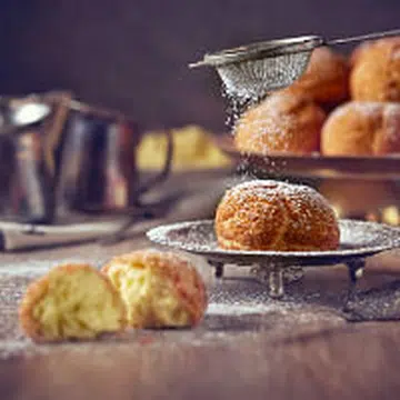 3 best restaurants and cafes to get your durians & durian desserts puffs thumbnail.jpg