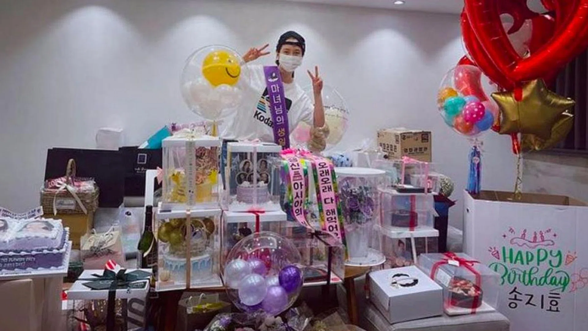 PHOTO: MY_SONGJIHYO/INSTAGRAM