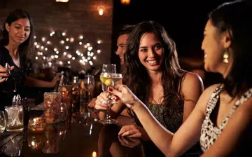 single_things_to_do_with_your_gals_this_valentines_day_in_singapore_rect_