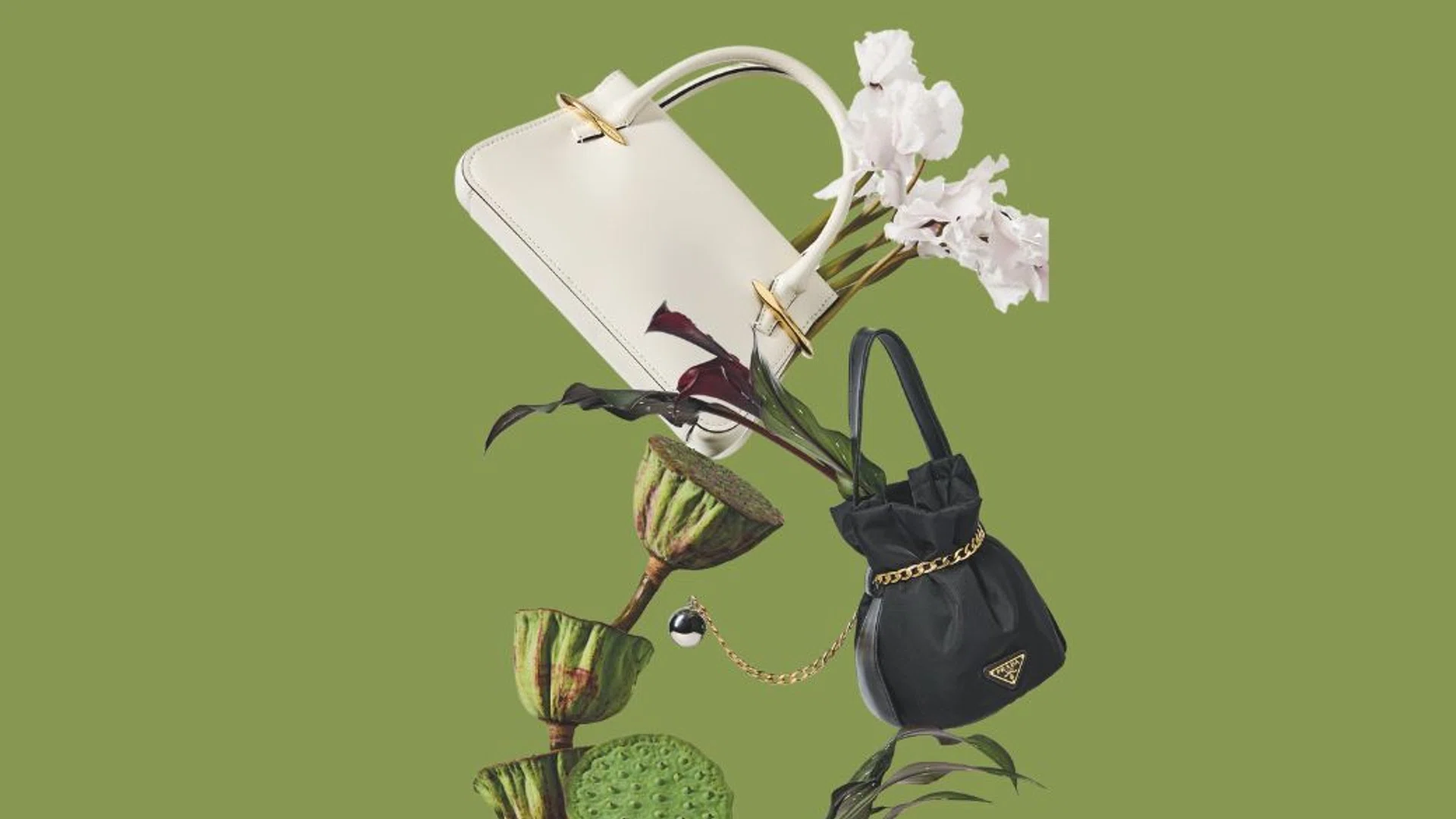 Photography: Angela Guo, Creative Direction Lena Kamarudin, Floral Styling: Fawn World 