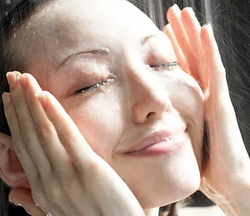 Anti-Pollution Micellar Waters That Protects Your Skin While You Cleanse