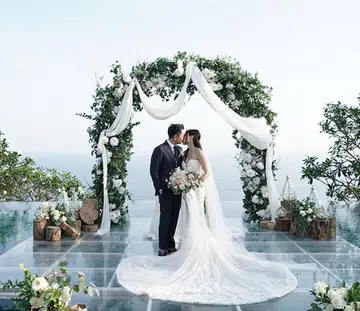 connie_calvin_travel_themed_bali_resort_wedding