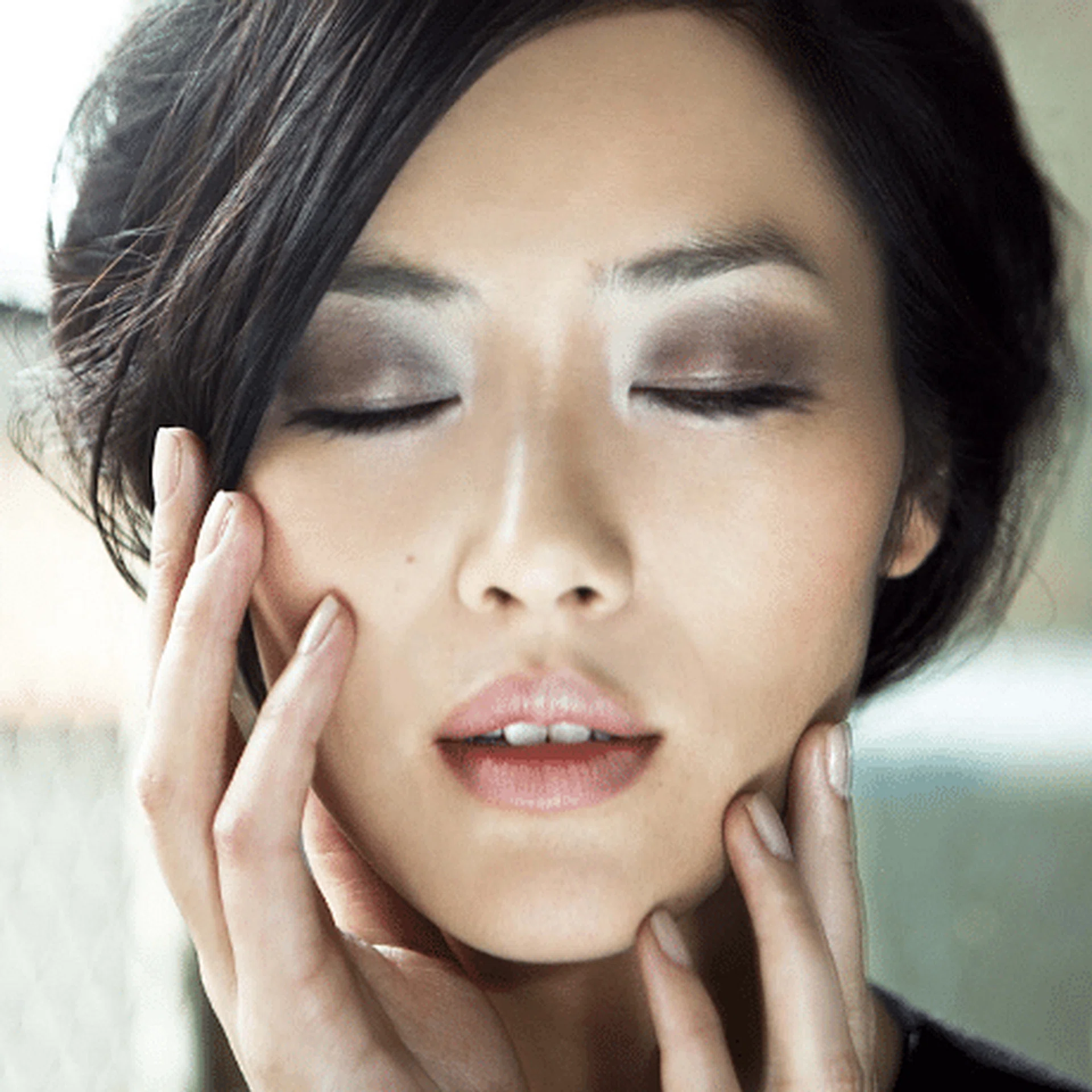 2 scary work-related beauty problems all office ladies should know!