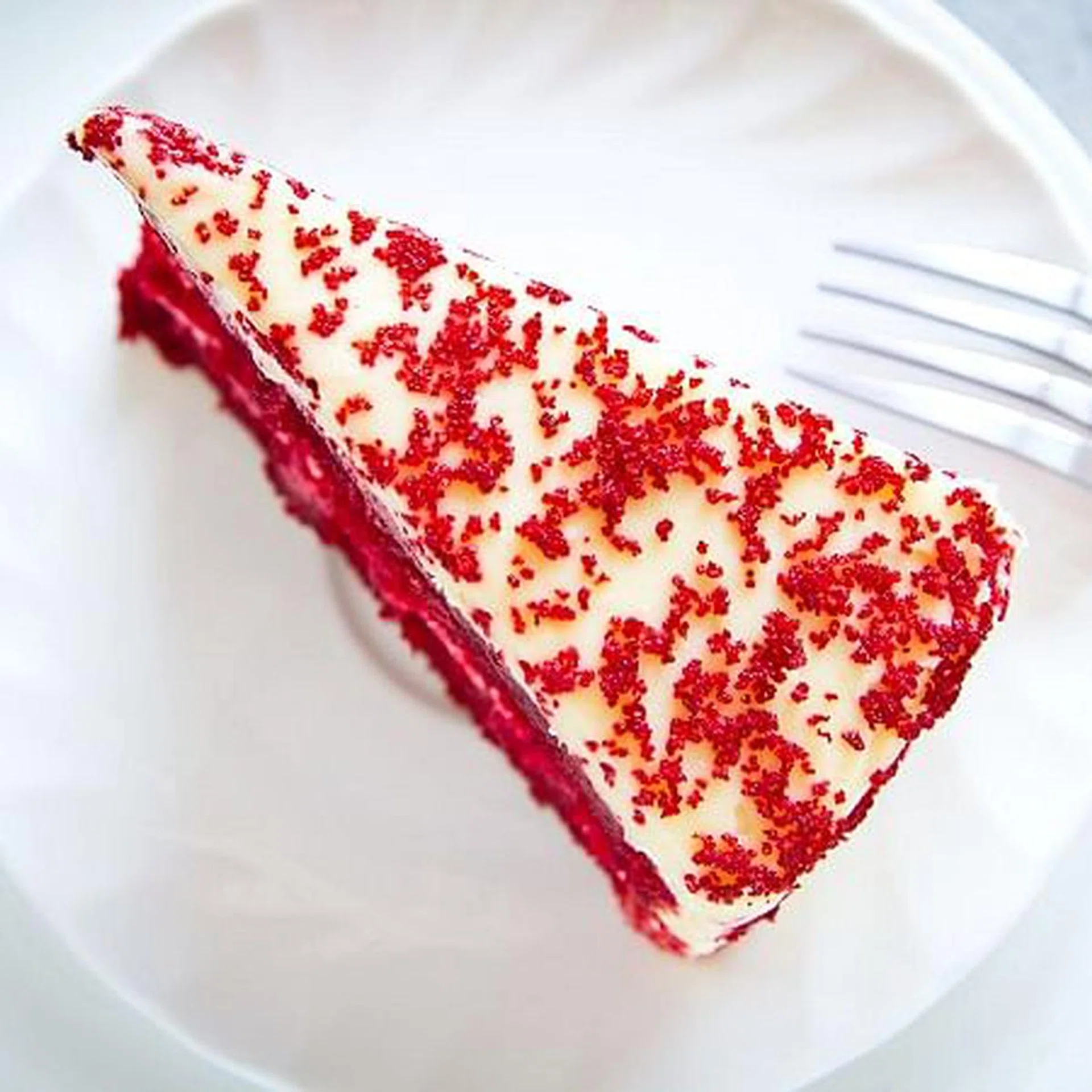 VIDEO RECIPE: How to make scrumptious red velvet cake