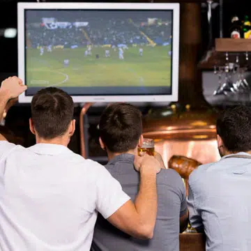 true_story_soccer_2_th